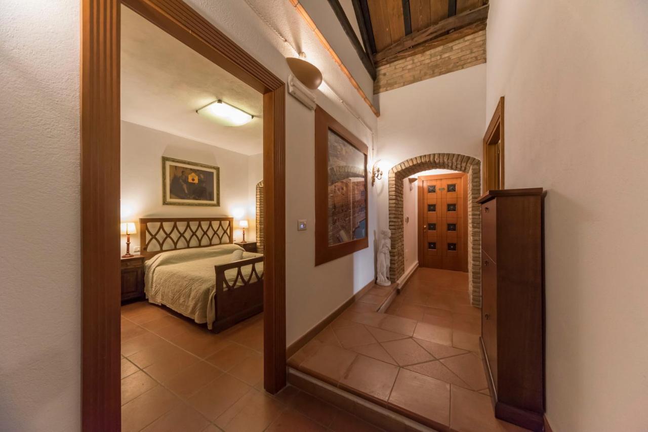Готель Relais Del Porto Кальярі Екстер'єр фото